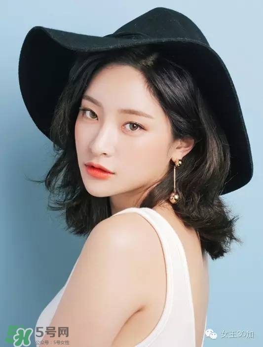 珊瑚橘色口紅適合什么膚色？珊瑚橘口紅適合黃皮嗎？