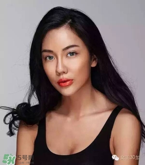 珊瑚橘色口紅適合什么膚色？珊瑚橘口紅適合黃皮嗎？