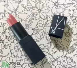 珊瑚橘口紅哪個牌子好？珊瑚橘色口紅推薦