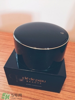 cpb散粉和紀(jì)梵希散粉哪個好？cpb散粉和紀(jì)梵希散粉對比