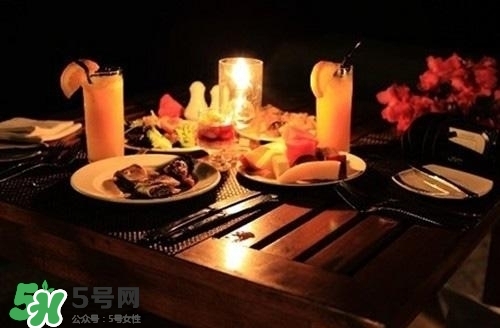 晚餐吃什么最有營養(yǎng) 晚餐不吃可以減肥嗎 晚餐吃什么最有營養(yǎng) 晚餐不吃可以減肥嗎