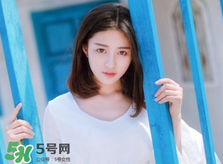 半長(zhǎng)發(fā)發(fā)型圖片 半長(zhǎng)燙發(fā)圖片 半長(zhǎng)發(fā)發(fā)型圖片 半長(zhǎng)燙發(fā)圖片