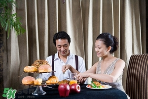 胃病怎么養(yǎng) 養(yǎng)胃的誤區(qū)有哪些 胃病怎么養(yǎng) 養(yǎng)胃的誤區(qū)有哪些