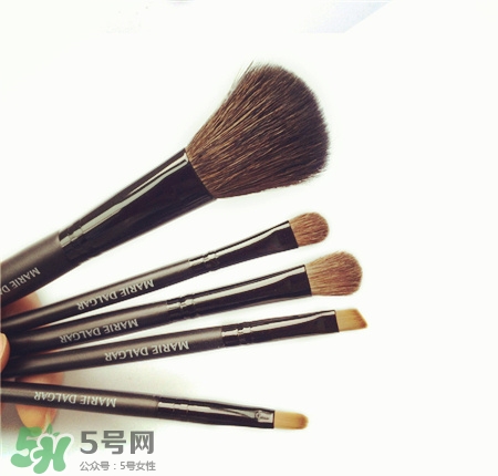 化妝刷可以曬太陽嗎?化妝刷怎么晾干? 化妝刷可以曬太陽嗎?化妝刷怎么晾干?