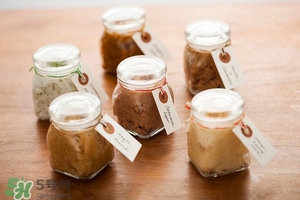 唇部磨砂膏多久用一次？唇部磨砂膏可以天天用嗎？