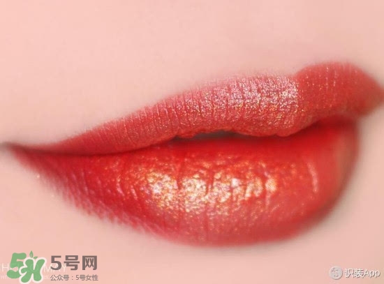 啞光口紅和珠光口紅哪個好？啞光口紅和珠光區(qū)別
