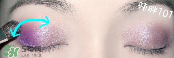 啞光眼影怎么畫？啞光眼影畫法步驟圖解