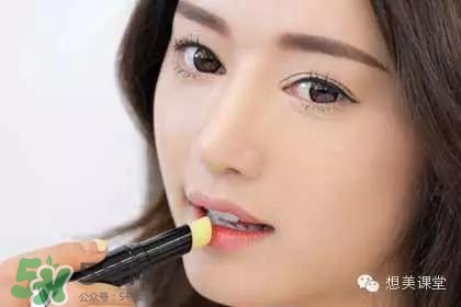 啞光口紅是什么意思？啞光口紅干嗎