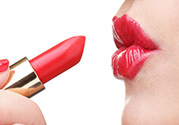 啞光和鏡面口紅哪個(gè)好？啞光口紅和鏡面口紅區(qū)別