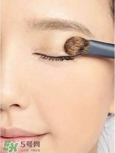 啞光是什么意思？化妝品啞光好不好？