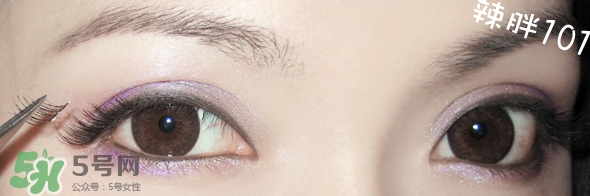 啞光眼影怎么畫？啞光眼影畫法步驟圖解