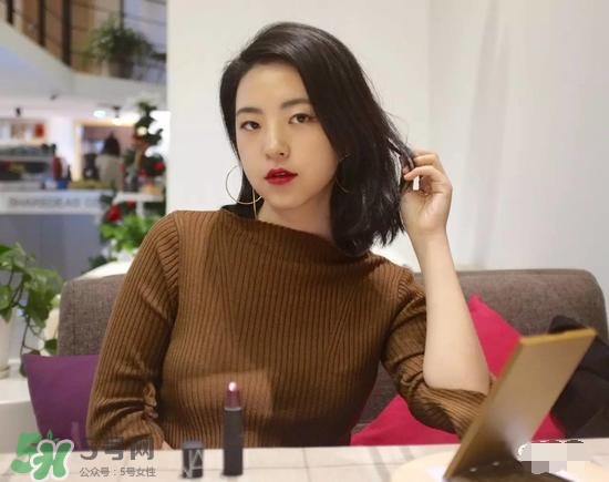 啞光和水潤哪個(gè)好？啞光口紅和水潤口紅區(qū)別