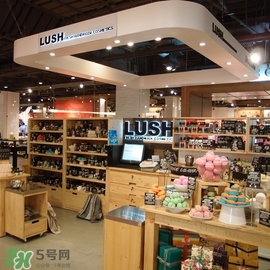 lush唇部磨砂膏怎么用？lush唇部磨砂膏使用方法