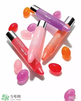 啞光和水潤哪個(gè)好？啞光口紅和水潤口紅區(qū)別