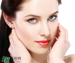 玻尿酸隆鼻會變形嗎？玻尿酸隆鼻會碰歪嗎？