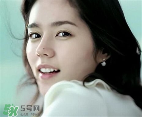 玻尿酸隆鼻會變形嗎？玻尿酸隆鼻會碰歪嗎？