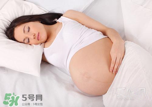 孕婦可以喝西梅汁嗎？孕婦喝西梅汁對寶寶有影響嗎？