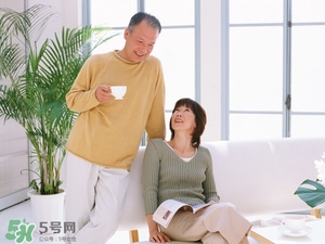 安全期吃避孕藥會怎樣？安全期吃避孕藥月經(jīng)推遲嗎？