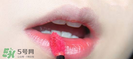 唇釉成膜是什么意思？唇釉怎么成膜？
