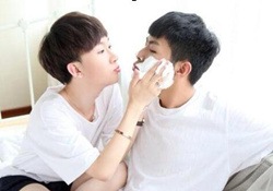 為什么同性戀都是帥哥？為什么同性戀容易的艾滋病呢