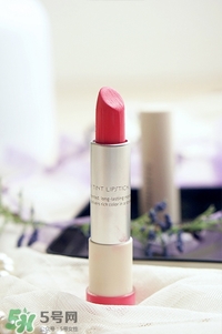 霧面口紅怎么涂？霧面口紅畫(huà)法步驟