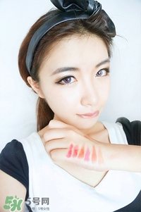 霧面口紅怎么涂？霧面口紅畫(huà)法步驟