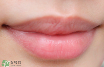 ysl鏡面唇釉哪個(gè)顏色好看？ysl鏡面唇釉試色大全