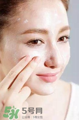 卸妝油悶痘怎么辦？卸妝油悶痘怎么補(bǔ)救？