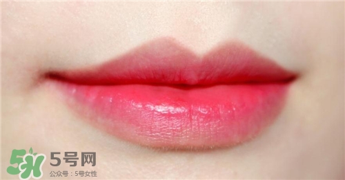 雅詩(shī)蘭黛傾慕340適合黃皮嗎？雅詩(shī)蘭黛340口紅試色