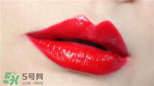 雅詩(shī)蘭黛傾慕340適合黃皮嗎？雅詩(shī)蘭黛340口紅試色