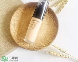 什么牌子的粉底液不悶痘？不悶痘的粉底液推薦