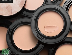 粉餅悶痘嗎？不悶痘的粉餅推薦