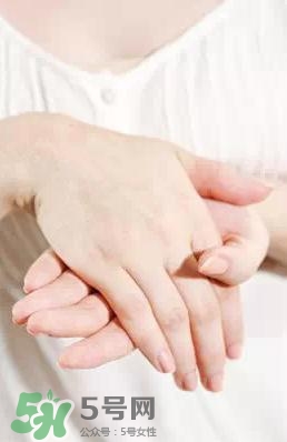 卸妝油悶痘怎么辦？卸妝油悶痘怎么補(bǔ)救？