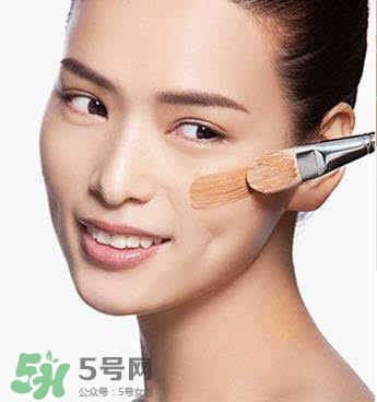 bb霜會(huì)悶痘嗎？bb霜悶痘怎么辦？