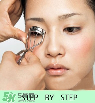 吃妝是什么意思？吃妝是什么原因？