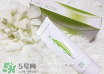 皮膚過(guò)敏可以擦蘆薈膠嗎 皮膚過(guò)敏用蘆薈膠好嗎 皮膚過(guò)敏可以擦蘆薈膠嗎 皮膚過(guò)敏用蘆薈膠好嗎