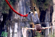 蹦極有危險嗎？玩蹦極要簽生死狀嗎？