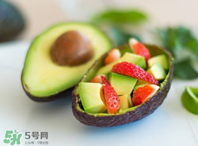 牛油果發(fā)苦是怎么回事？牛油果發(fā)苦可以吃嗎？