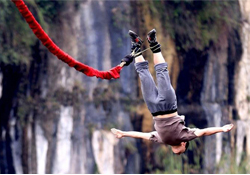 蹦極是什么感覺？第一次蹦極是什么感覺？