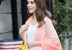 三月份能戴圍巾嗎？三月份戴圍巾熱嗎？