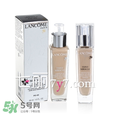 粉底液會(huì)脫妝嗎？粉底液脫妝怎么辦？