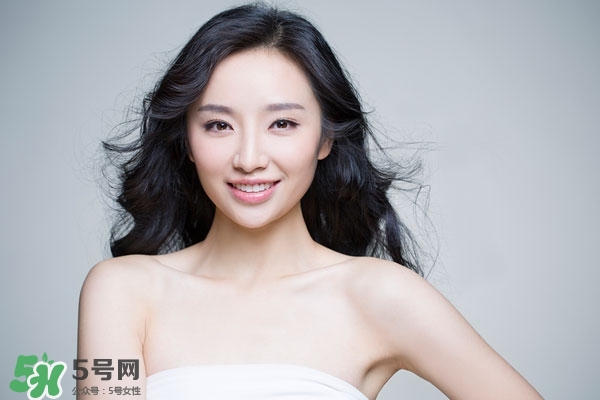 氣墊霜的用法 氣墊霜怎么用 氣墊霜的用法 氣墊霜怎么用