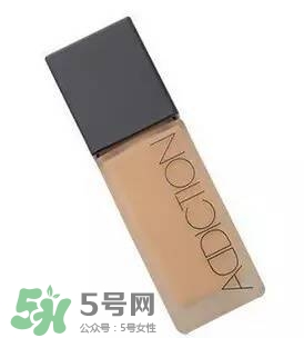 粉底液卡粉怎么辦？粉底液卡粉怎么補救？