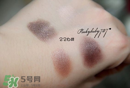 香奈兒226眼影畫法 香奈兒四色眼影226試色 香奈兒226眼影畫法 香奈兒四色眼影226試色