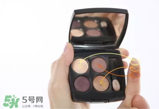 香奈兒226眼影畫法 香奈兒四色眼影226試色 香奈兒226眼影畫法 香奈兒四色眼影226試色