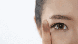 香奈兒226眼影畫法 香奈兒四色眼影226試色 香奈兒226眼影畫法 香奈兒四色眼影226試色