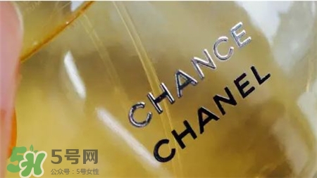 香奈兒邂逅真假 香奈兒邂逅香水真假圖對(duì)比 香奈兒邂逅真假 香奈兒邂逅香水真假圖對(duì)比