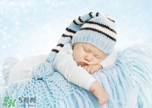 四月份可以斷奶嗎？4月份可以斷奶嗎？