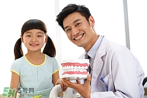 牙齒黃了怎么變白 牙齒黃怎么辦 牙齒黃了怎么變白 牙齒黃怎么辦