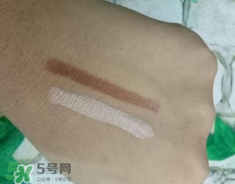 美康粉黛修容棒怎么用？美康粉黛修容棒使用方法